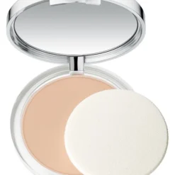 Clinique Almost Powder Makeup Broad Spectrum SPF 18 Medium