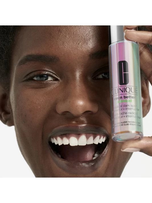 Clinique Even Better Clinical™ Radical Dark Spot Corrector + Interrupter - Image 2