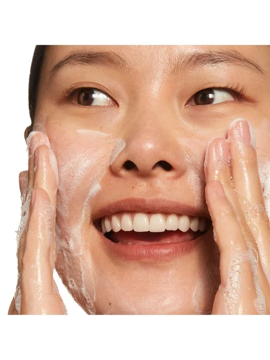 Clinique All About Clean 2-In-1 Cleansing & Exfoliating Jelly - Image 5